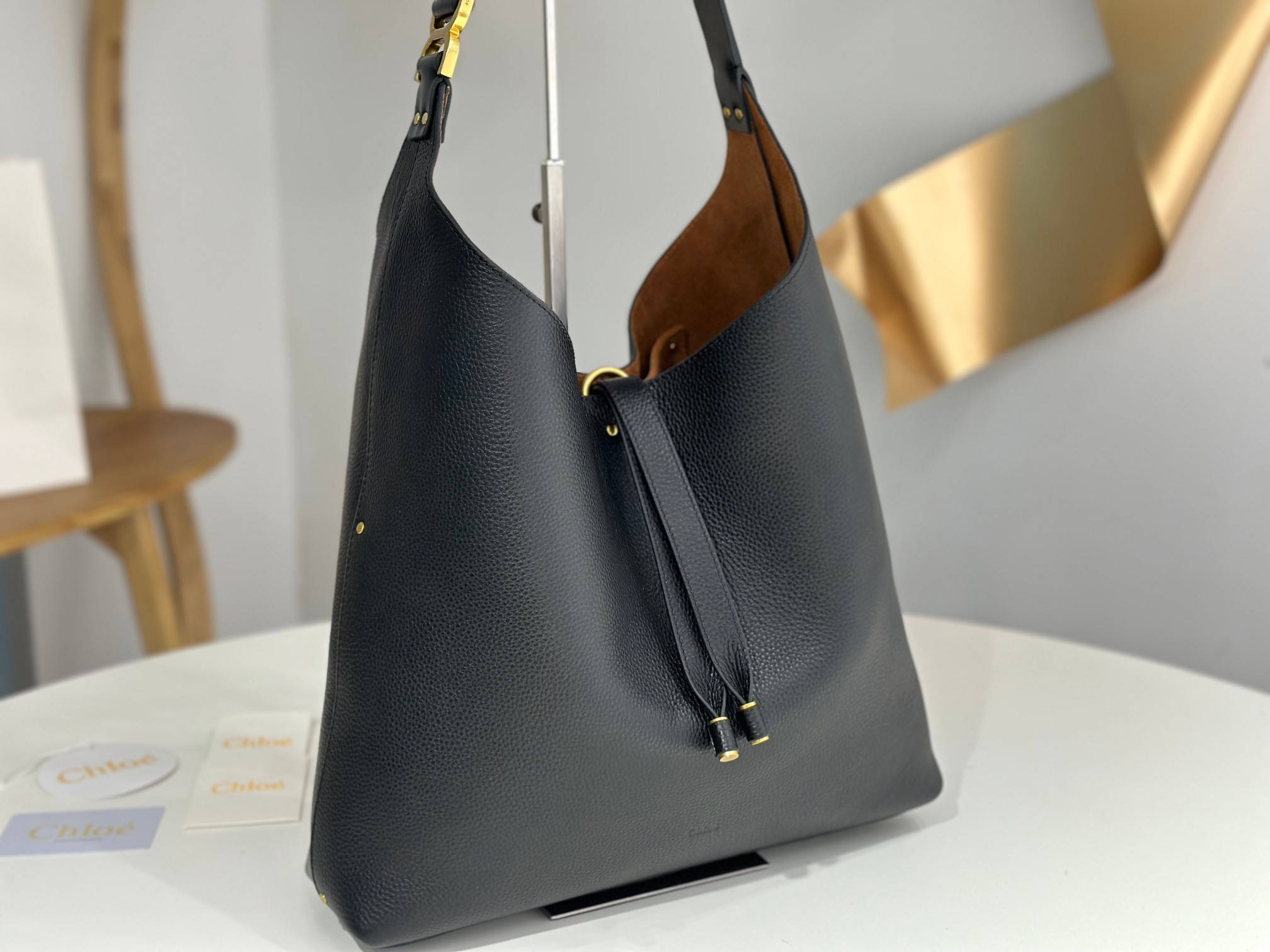 Chloe Marcie Hobo Bag In Black Grained Leather